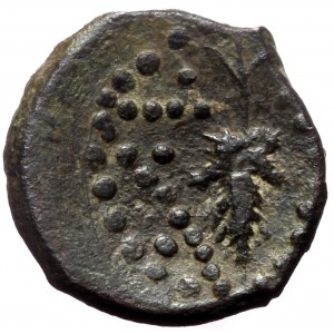 JUDAEA, Herodian Dynasty. ca. 1st century BC. - 2nd century AD. AE (Bronze, 1,82 g 12 mm.)