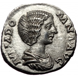 Julia Domna, (193-211) AR, Denarius. (Silver, 3.05 g. 16 mm.) Rome.