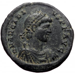 Arcadius (383-408). AE, Follis. (Bronze, 4.85g, 22mm) Nicomedia.