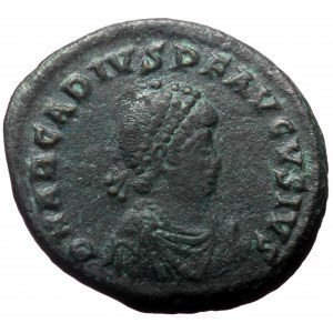 Arcadius (383-408) AE follis, Constantinople, 383-388.