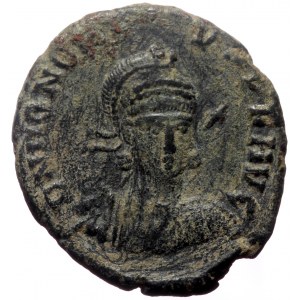 Honorius AE follis (Bronze, 2.73g, 18mm) Cyzicus, 401-403.