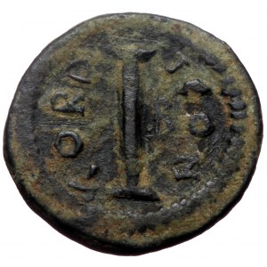 Justin I (518-527) AE Decanummium (Bronze, 16mm, 2.16g) Constantinople