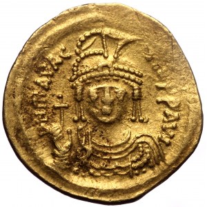 Maurice Tiberius, AV, Solidus (Gold, 4.41 g. 20 mm.) Constantinople. 582-602 AD.