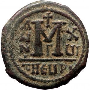 Maurice Tiberius, AE, Follis, (Bronze, 12.12 g. 27 mm.) Theoupolis (Antioch) 582-602 AD.