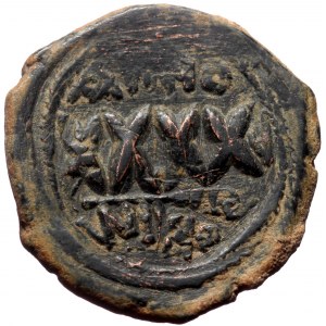 Phocas, AE, follis, (Bronze, 12.79 g. 29 mm.) Nicomedia. 602-610 AD.