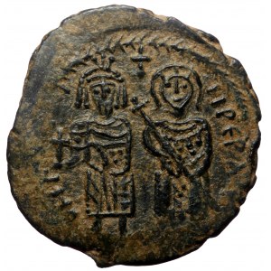 Phocas and Leontia. AE, Follis, (Bronze, 12.47 g. 36 mm.) Cyzicus. 602-610 AD.