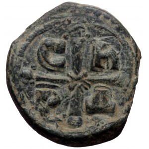 Romanus IV Diogenes, AE, Follis (Bronze, 7.53 g. 27 mm.) Constantinople. 1068-1071 AD.