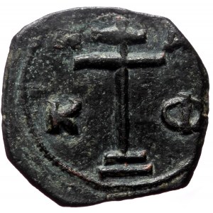 Alexius I Comnenus. AE, Tetarteron. (Bronze 1.95 g. 17 mm). Uncertain mint. 1092-1181 AD.