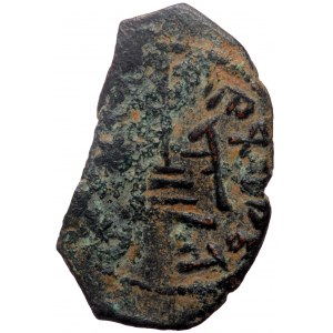 Islamic, Umayyad Caliphate. Abd al-Malik ibn Marwan, AE, Fals. (Bronze, 2.58 g. 25 mm.) 685-705 AD / 65-86 AH.