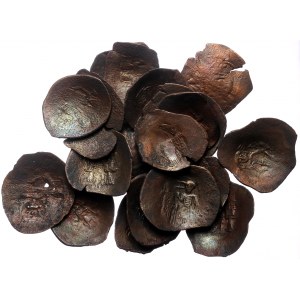 22 Byzantine AE coins (Bronze, 49,45g)