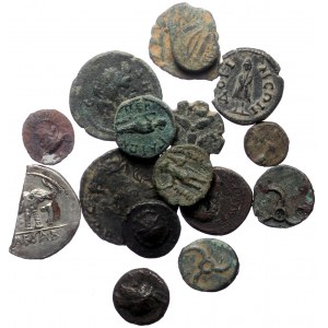 16 Ancient AE coins (Bronze, 33,81g)