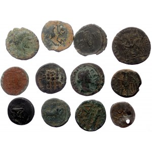 12 Ancient AE coins (Bronze and silver, 30,71g)