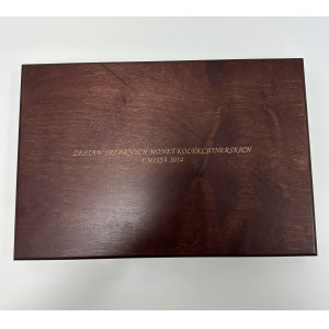 Drewniane ozdobne pudełko na zestaw srebrnych monet kolekcjonerskich emisja 2014