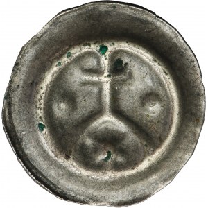 Teutonic Order, Bracteat - Cross on the arcade I