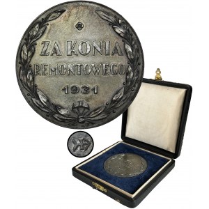 Award Medal for the Repair Horse Warsaw 1931
