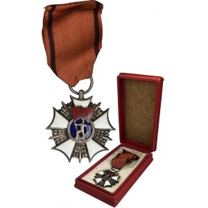 PRL, Order of the Banner of Labor of the PRL, 2nd class