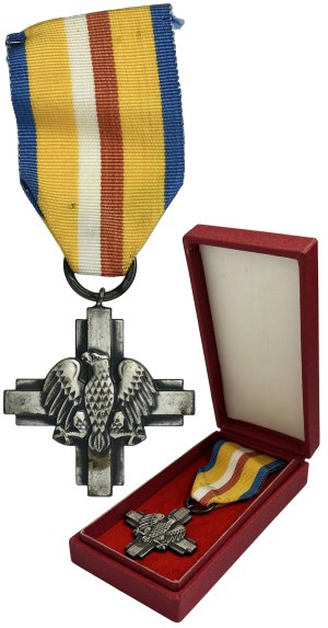 Parti communiste, Croix de la bataille de Lénine