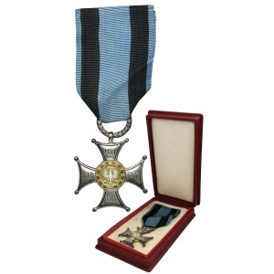 PRL, Silver Cross of the Order of Virtuti Militari, 5th Class