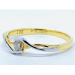 18karátový zlatý prsten s diamantem