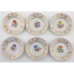 SIX TALES DECORATED IN FLOWERS, Saxony, Meissen, 20th century.