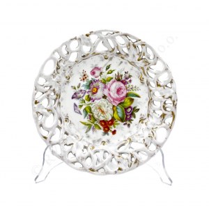 Openwork plate with floral decoration, Pirkenhammer