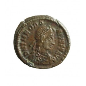 ŘÍM, THEODOSIUS I, pěkný malý bronzový