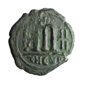 BIZANCJUM-PHOCAS s LEONTIA (602-610 ne), krásny folis v zelenej patine