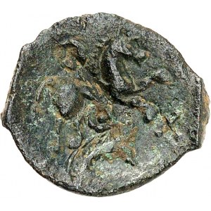 Carnutes. Bronze au cheval et au sanglier, CAR 15 avers inédit sans astre ND (seconde moitié du Ier siècle avant J.-C.).