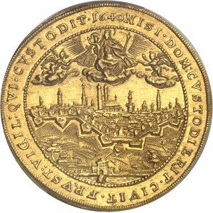 Bavière, Maximilien Ier, duc puis prince-électeur (1597-1651). 5 ducats, nouvelles fortifications de Munich, avec date dans la légende 1640, Munich.