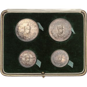 Reza Chah (1925-1941). Coffret de présentation avec 2 pièces de 5000 dinars (5 kran) et 2 pièces de 2000 dinars (2 kran), Flans brunis (PROOF) AH 1306 (1927), H, Heaton.
