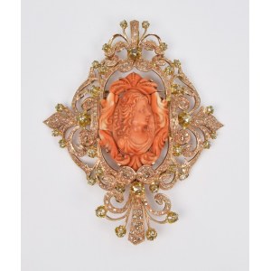 Brooch with coral