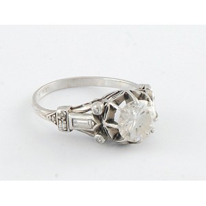 Diamond ring