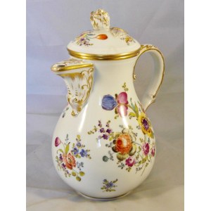 Porcelain jug with lid Meissen