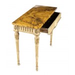 Venetian lacquered and gilded console table - 18th century, in white and gold. Carved and sculpted throughout, the front and sides are embellished with laurel leaf festoons. The four truncated cone-shaped legs are fluted and adorned with carved leaves at 