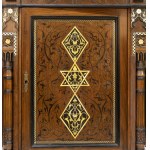 Ivory and mother-of-pearl inlaid sideboard - 19th century, walnut with oriental-style architecture, inlaid with geometric patterns, arabesques and Arabic inscriptions in fruitwood and bone Height x width x depth: 286 x 175 x 76 cm. Item condition grading: