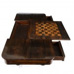 English William IV gaming table - 1830-1840, Rosewood with central foot and column leg: the top can be turned and opened. Height x width x depth: 51 x 113 x 58 cm. Item condition grading: **** good (the leg has been modified).