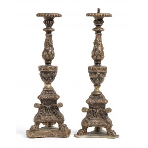 Pair of Italian gilt wood torch holders - 18th century, mecha gilding. Dimensions 40 x 14 x 14 cm. Item condition grading: *** fair (defects and a not in period base).