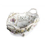 Meissen ceramic centrepiece - 19th century, painted with floral motifs. Meissen Germany. Height x width x depth: 11 x 28 x 18 cm. Item condition grading: ***** excellent.