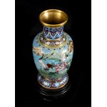 Chinese cloisonné vase - 20th century, enamelled in cloisonné technique. Height x diameter: 23 x 10 cm. Item condition grading: **** good.