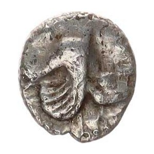Starověké Řecko (5-4 stol. př. Kr.), Tritartemorion (3/4 obolu) 0,551 g, Sfinga / hlava lva v quadr