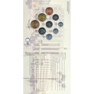 Česká republika (1993-), Ročníková sada mincí 2001 - Týnský chrám (11 000 ks)