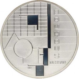 Německo - BRD (1949-), 10 Euro 2004 A - Bauhaus Dessau KM 230