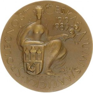 Harcuba Jiří (1928-), 70 let České numismatické společnosti 1919-1989, dívka se znakem