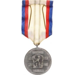 Československo, Medaile Za upevňování přátelství ve zbrani II .třída -stříbrná
