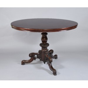 Stôl v štýle Louis Philippe