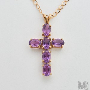 Cross necklace with amethysts - 375 gold