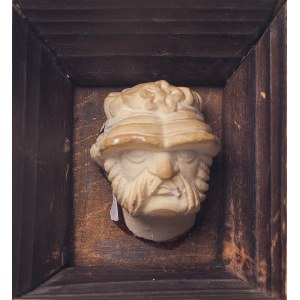 Autor neznámý, Polsko, 20. století, Miniatura hlavy z Wawelu, 20. století.