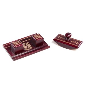 Commemorative desk set