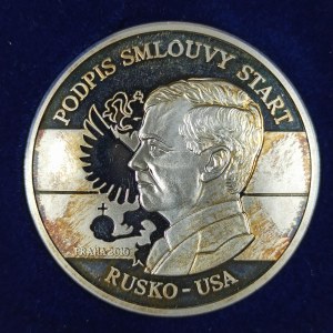 AR med. 2010 - PODPIS SMLOUVY START RUSKO-USA, Medveděv, etue, cert., patina, Ag,