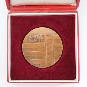 AE med. VÚ 3433 Bratislava, 10 výr. založení / Věnuje velitel, lak., etue, Br,